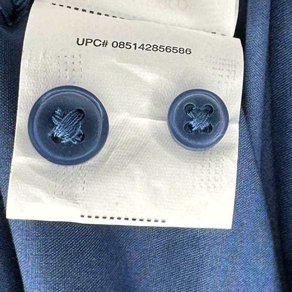 NWT Cubavera Four Pocket Guayabera Shirt Ensign Blue - Picture 14 of 16